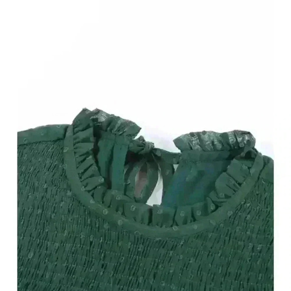 Womens Swiss Dot Green Medium - Picture 3 of 5